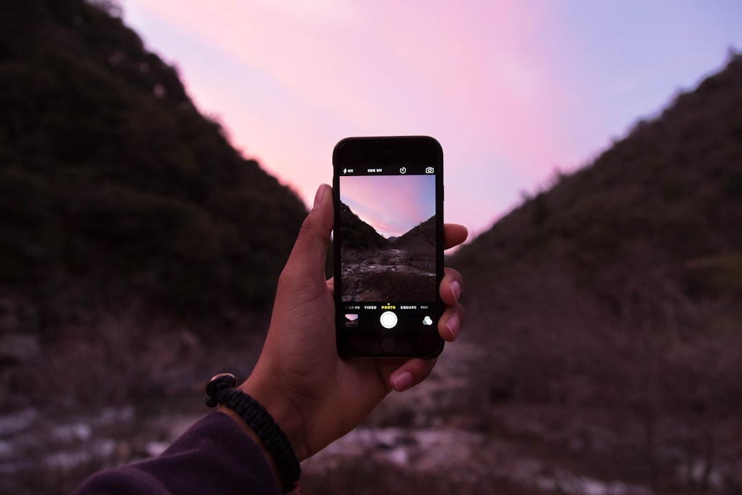 mobile phone photo gallery