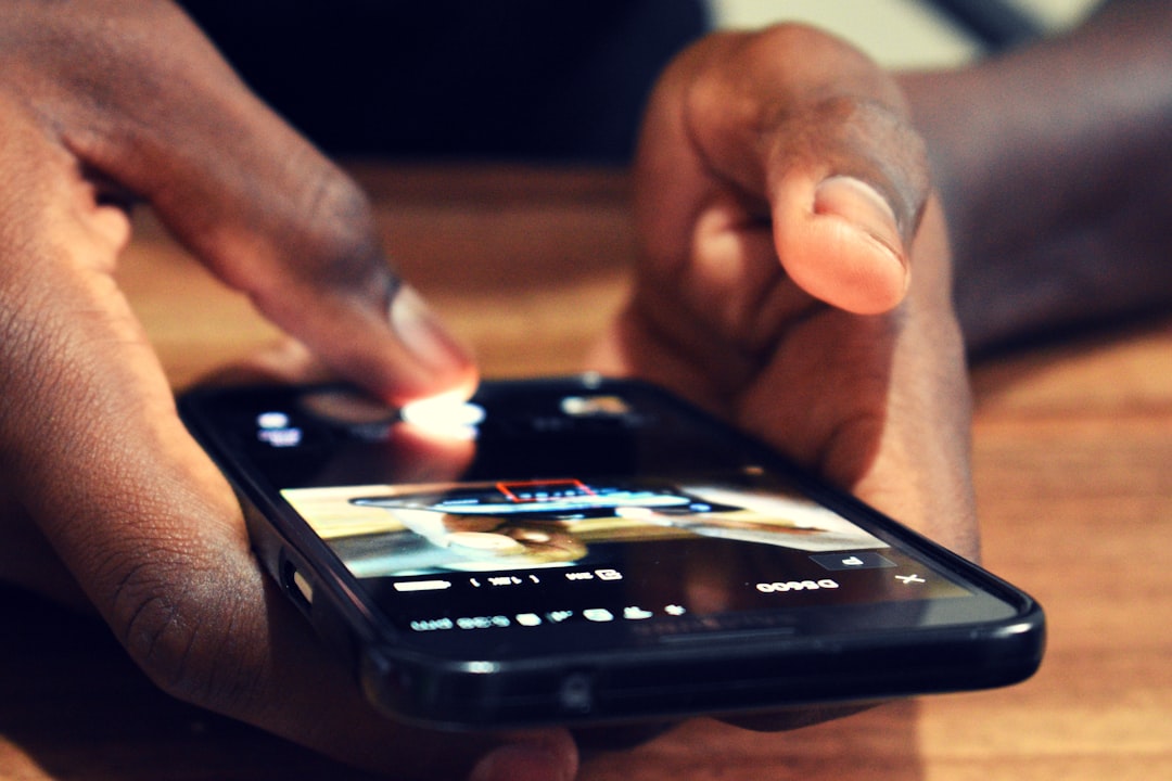 smartphone closeup hands