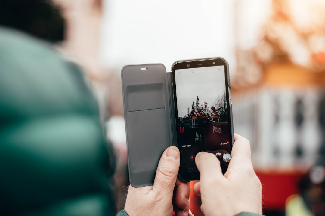 Photo file transfer mobile