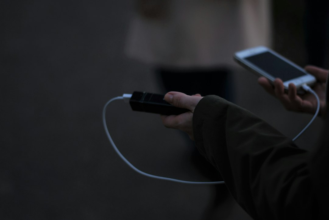 phone charger heat thermal